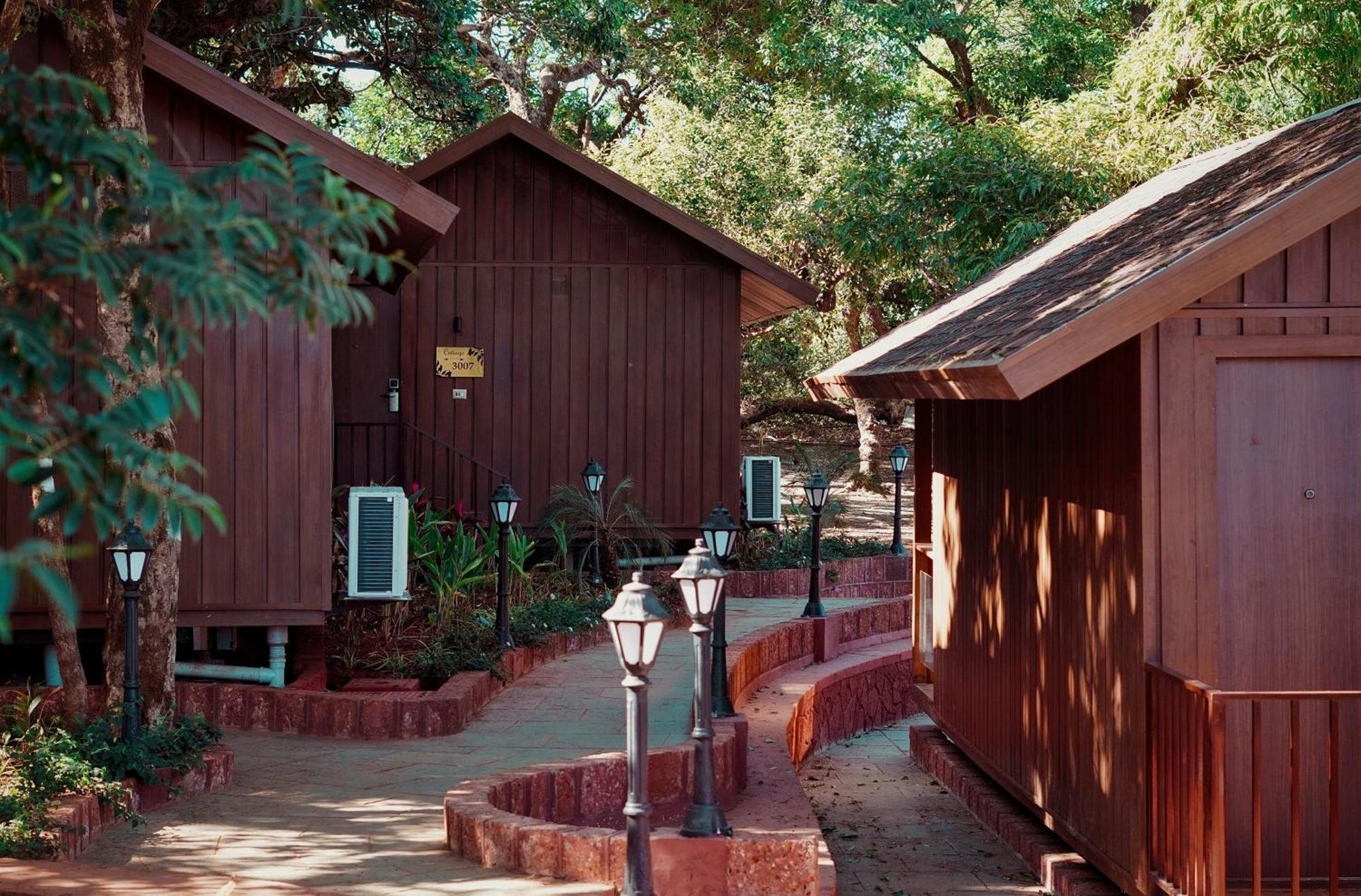 Regenta Mpg Club Mahabaleshwar Hotel Exterior photo